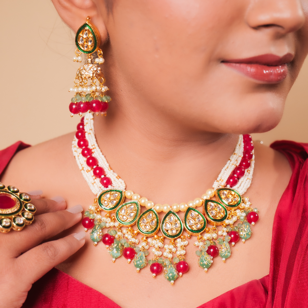 Elegant Kundan Bridal Necklace Set