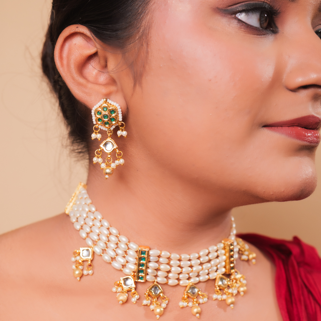 Elegant Pearl and Kundan Choker Necklace Set
