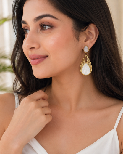 Nedya : Brass Earrings