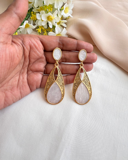 Nedya : Brass Earrings