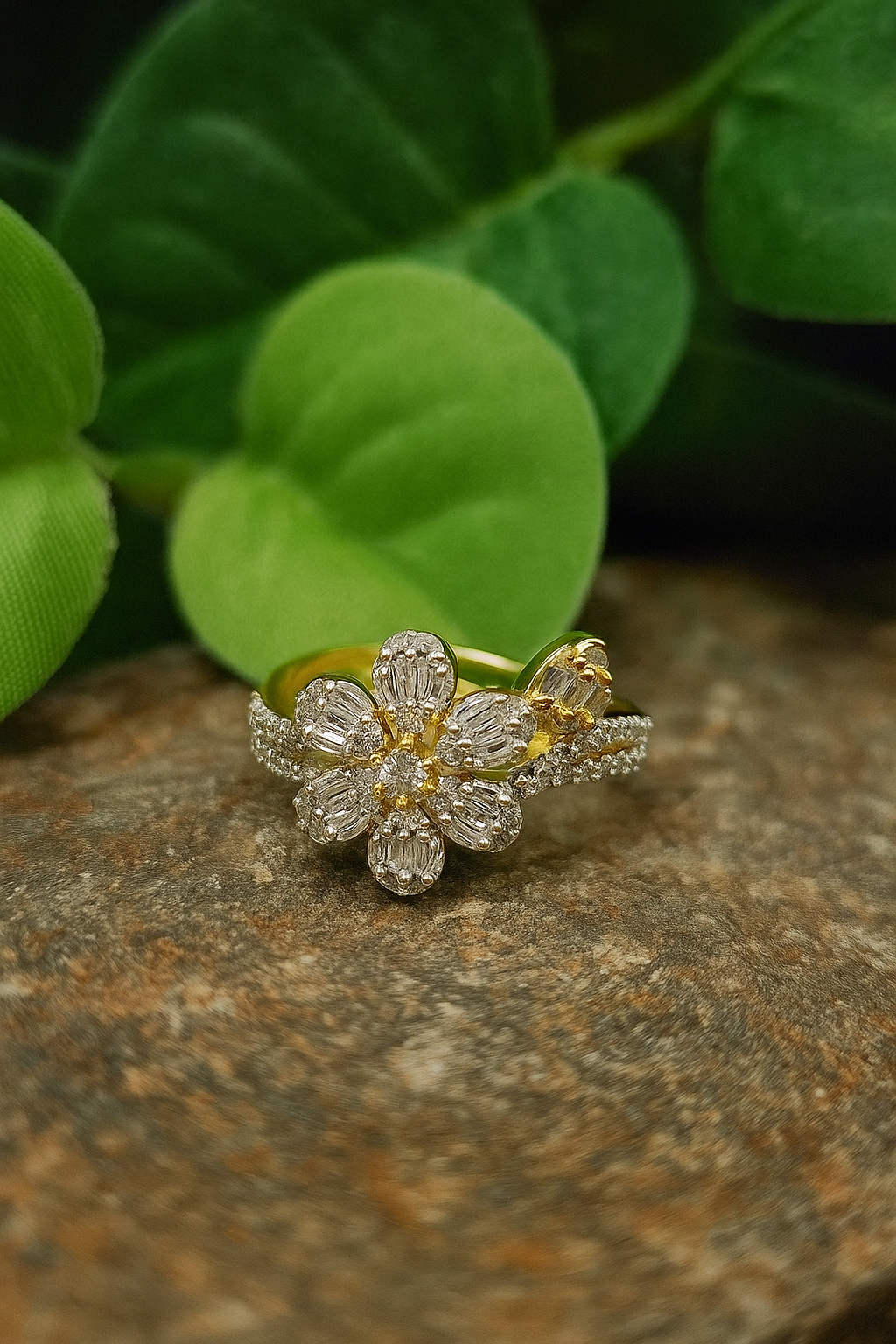 Valora : Gold Plated Adjustable AD Ring