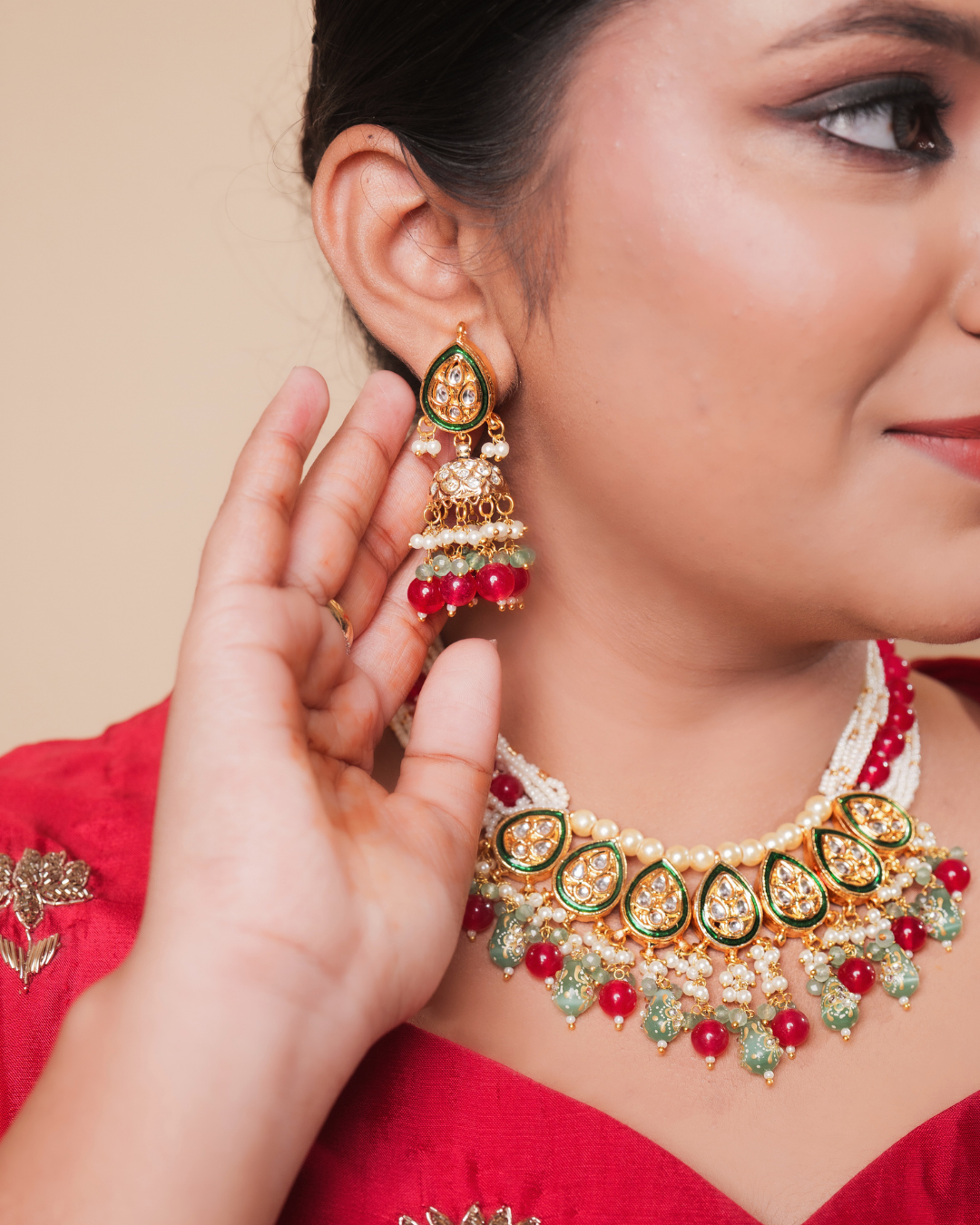 Swaraag : Kundan Necklace Set
