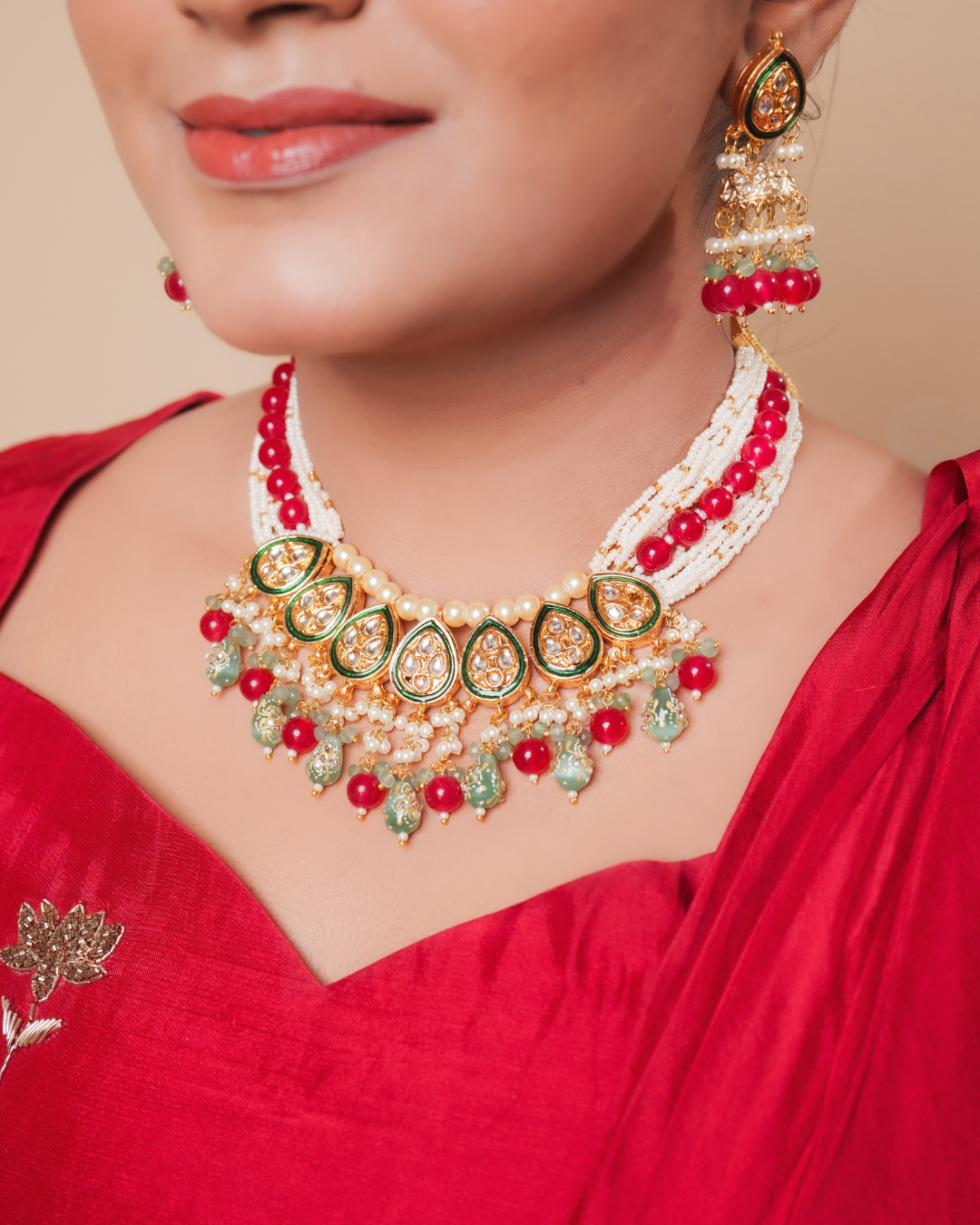 Swaraag : Kundan Necklace Set