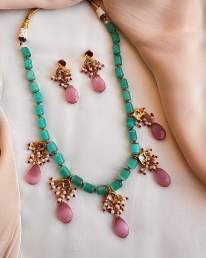 Mayra : Kundan Necklace Set