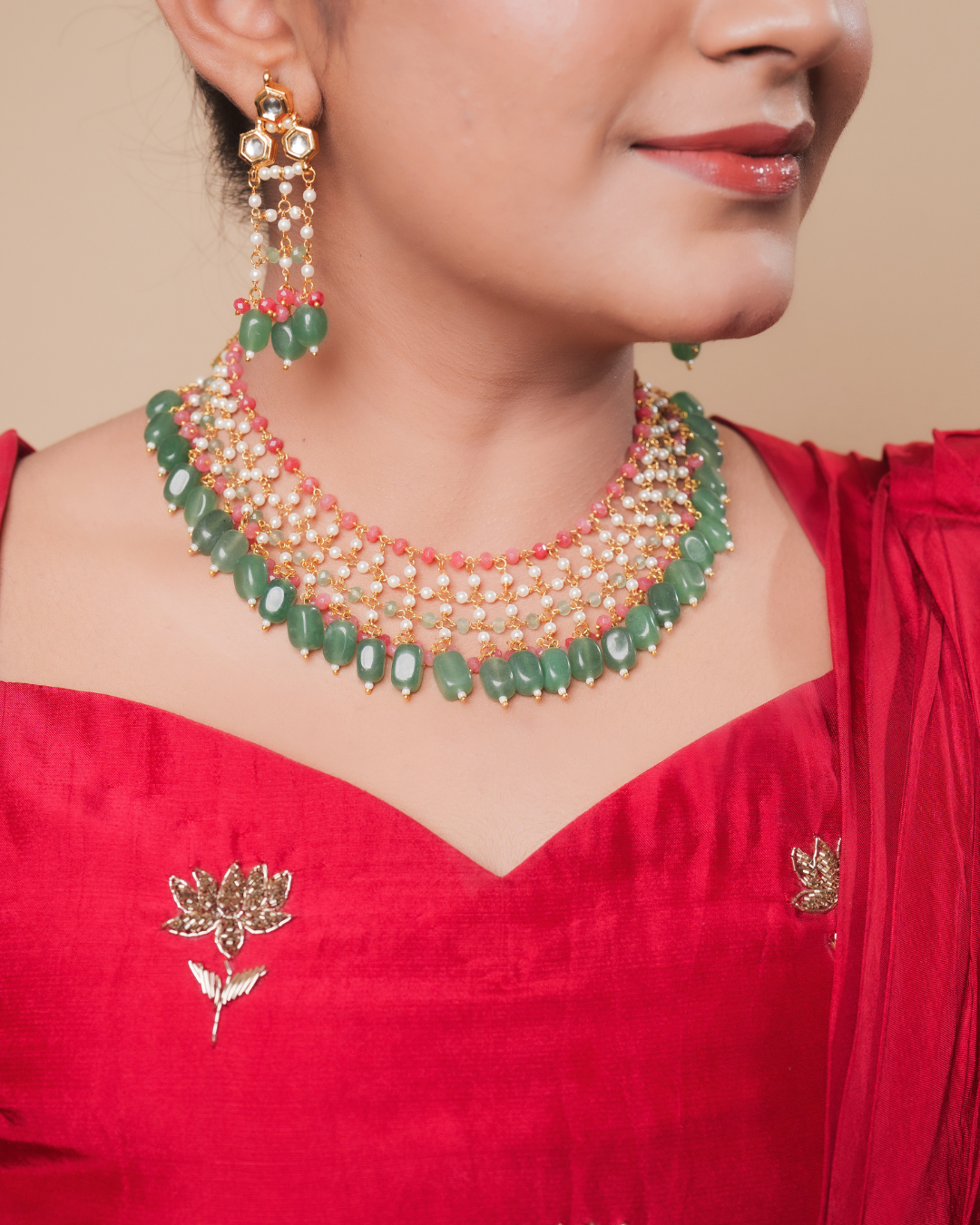 Devika : Kundan Necklace Set