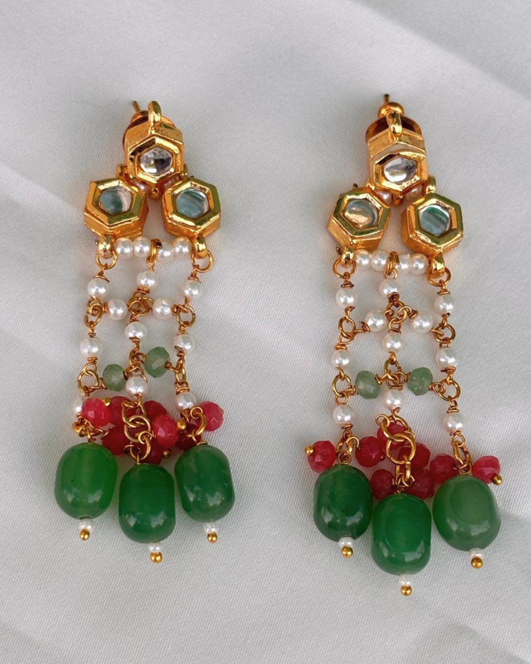 Devika : Kundan Necklace Set