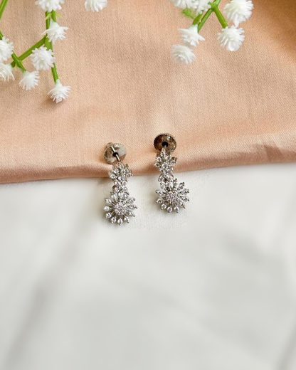 Iraaj : Silver Plated AD Necklace Set