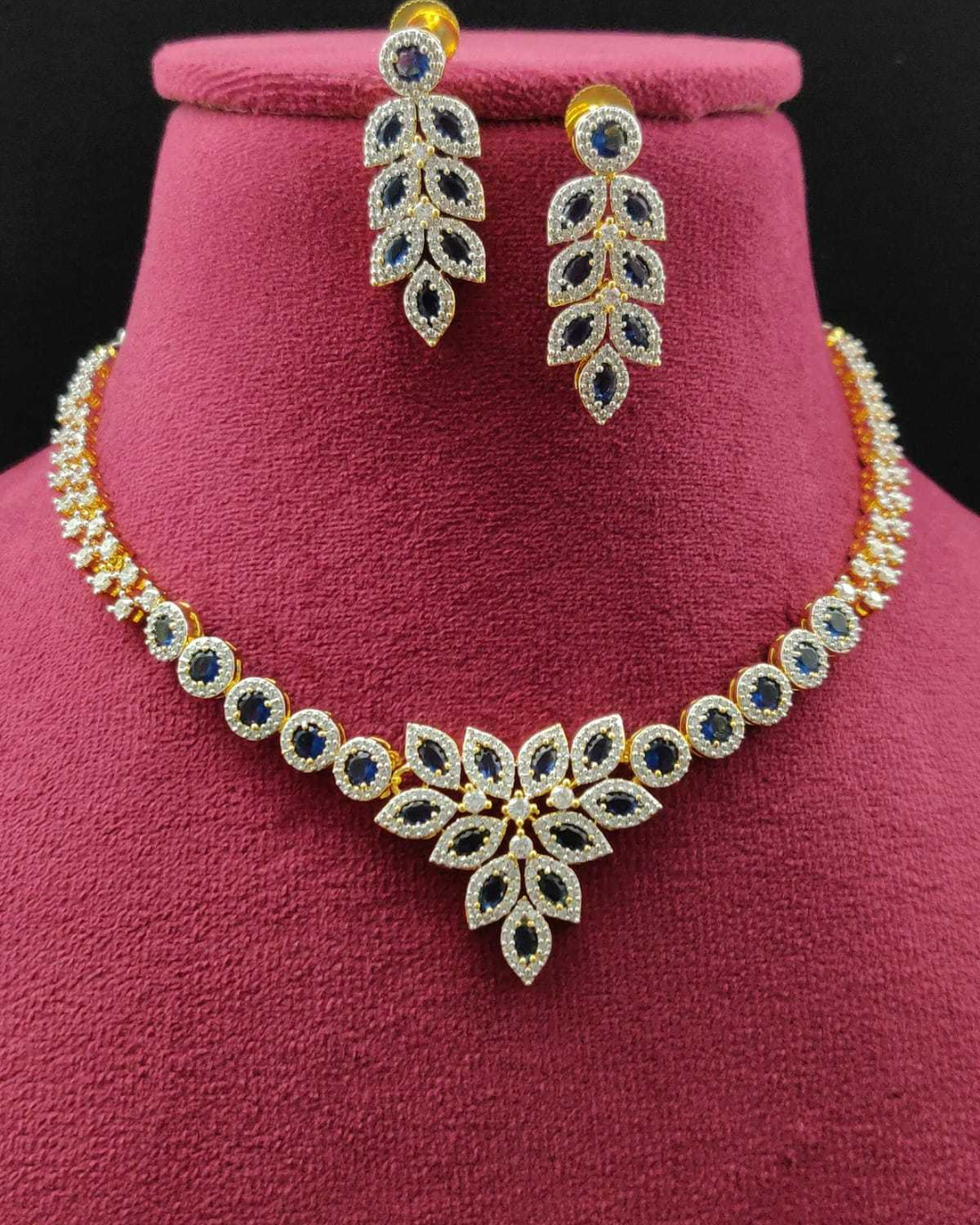 Sohvi : Gold Plated AD Necklace Set