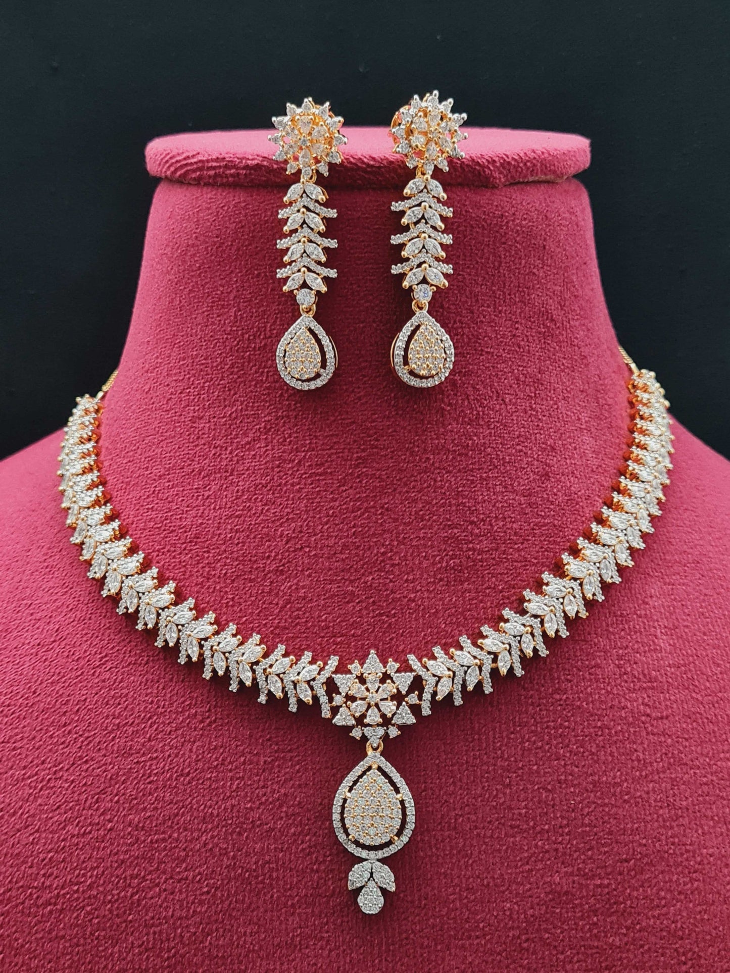 Nurvi : Gold Plated AD Necklace Set