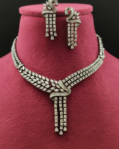 Izel :  AD Necklace Set
