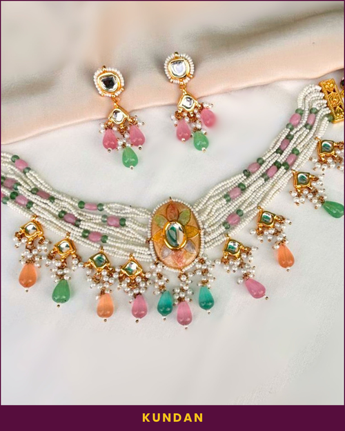 Amaara : Kundan Necklace Set