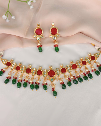 Aya : Gold Plated Kundan Necklace Set