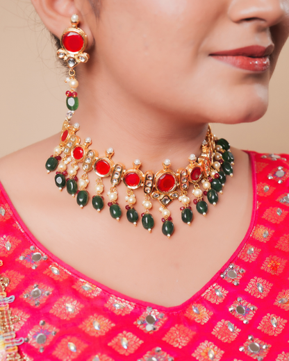 Aya : Gold Plated Kundan Necklace Set