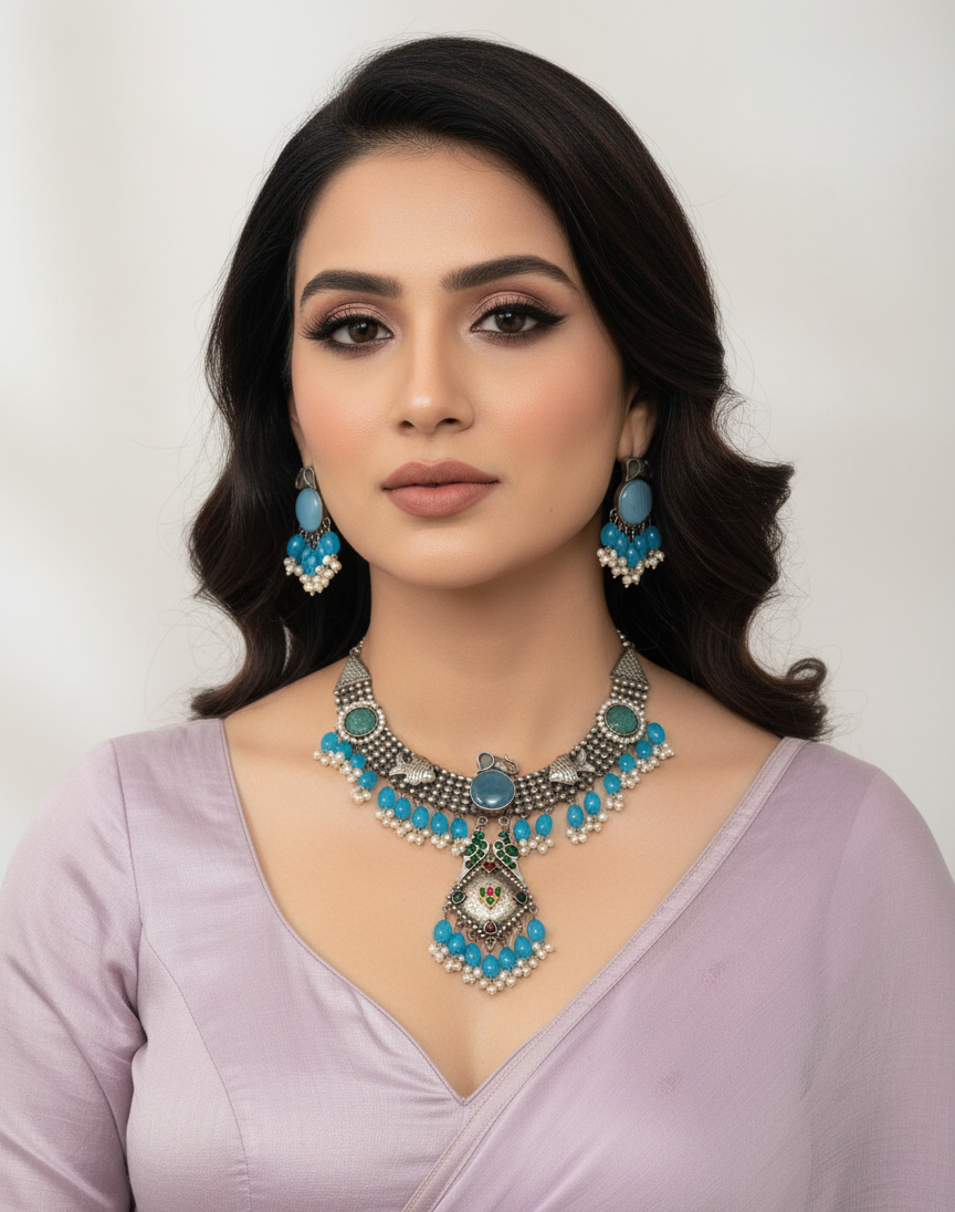 Antique Silver-Toned Turquoise Beaded Necklace Set with Earrings