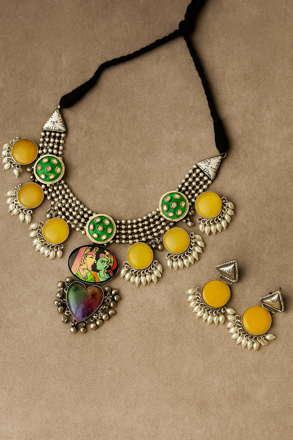necklace with yellow colour stone